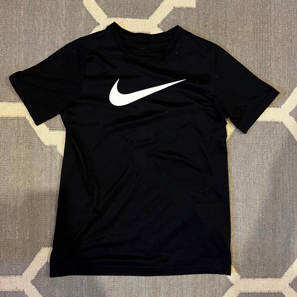 Nike Black Tee with White Swoosh - Picture 1 of 3